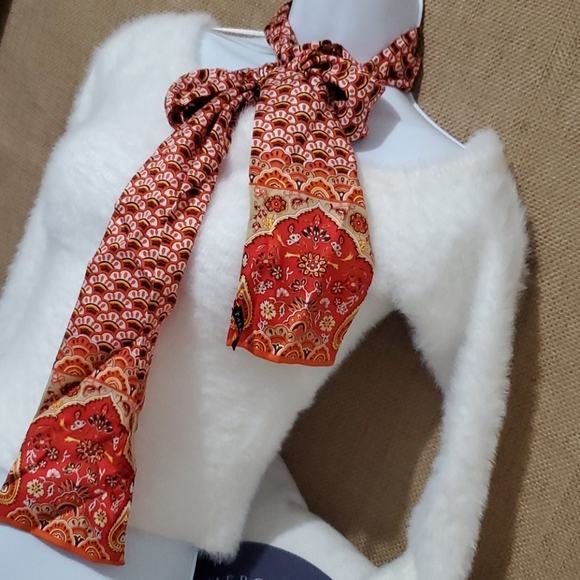 Talbot's Vintage Scarf - Picture 1 of 5